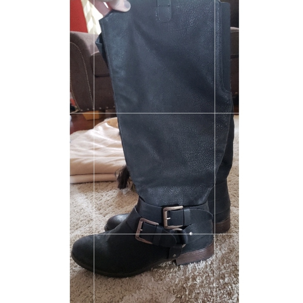 Knee high black boots size 10